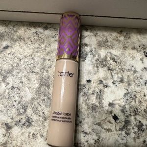 Tarte Shape Tape fair